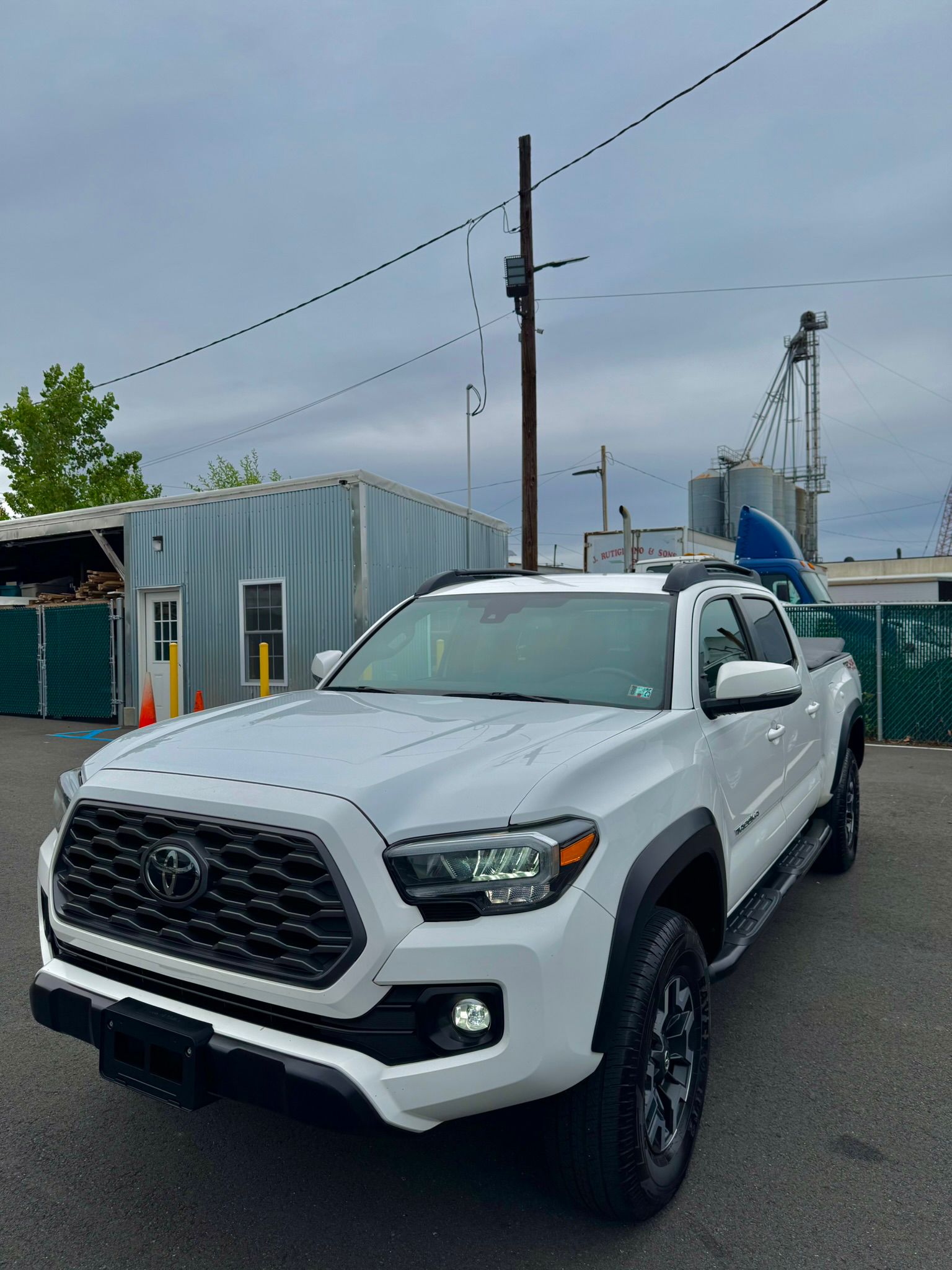 Toyota Tacoma TRD OFF ROAD